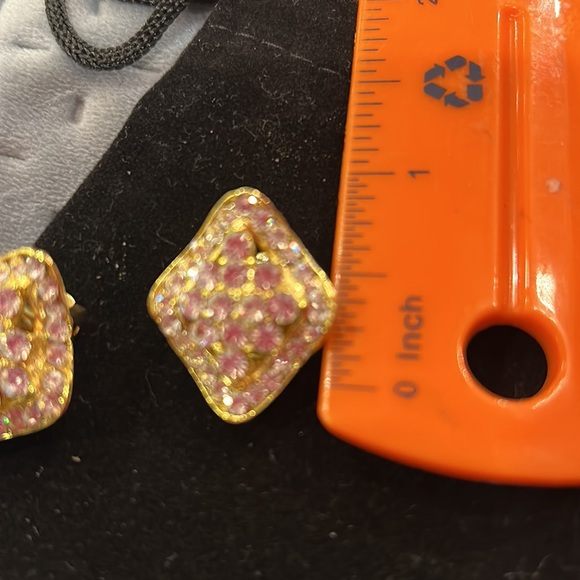 Vintage Clip on Crystal Earrings-Boutique - Picture 6 of 6